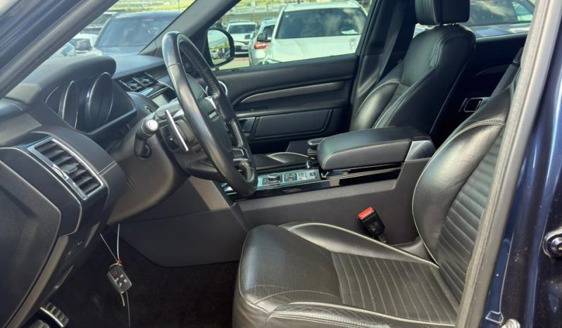 
								2017 Land Rover Discovery full									