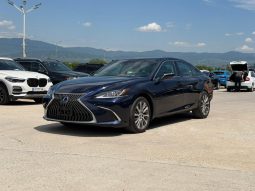 
										LEXUS ES 300H full									