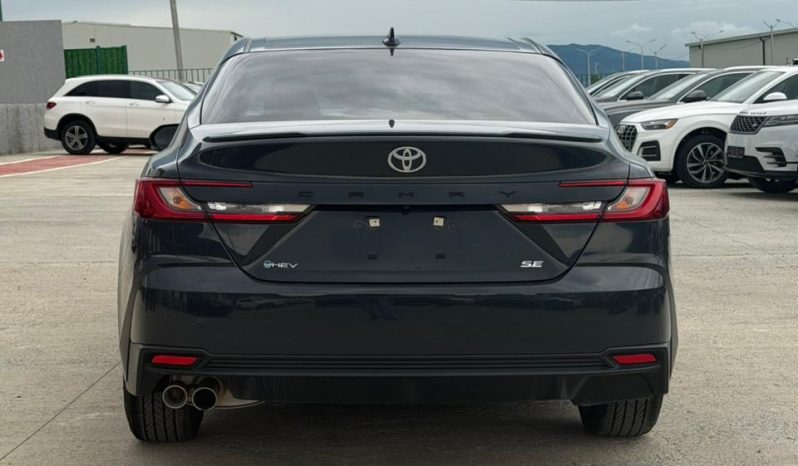 
								2025 Toyota Camry full									