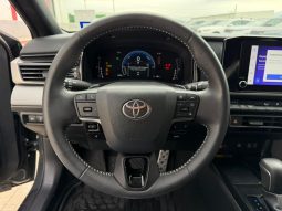 
										2025 Toyota Camry full									