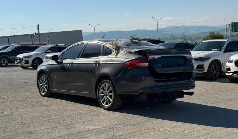 
								2018 Ford Fusion full									