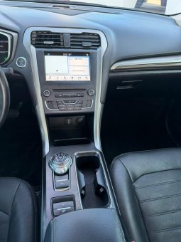 
										2018 Ford Fusion full									
