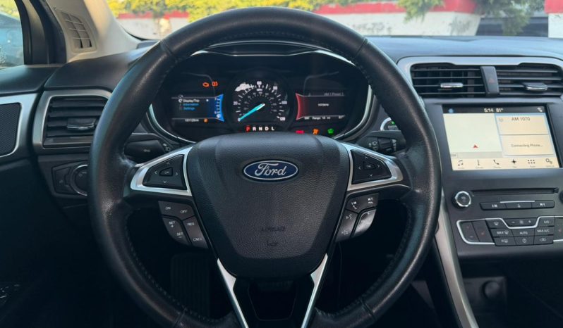 
								2018 Ford Fusion full									