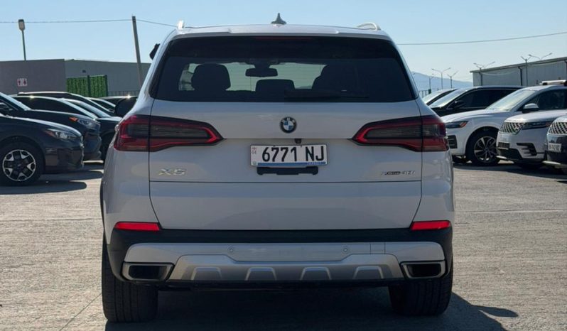 
								BMW X5 full									