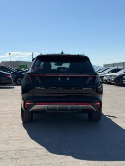 
										Hyundai Tucson Hybrid full									