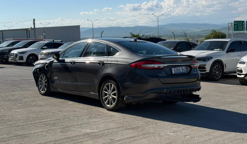 
								Ford Fusion full									