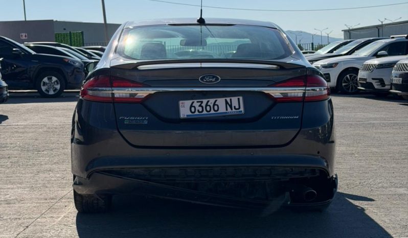 
								Ford Fusion full									