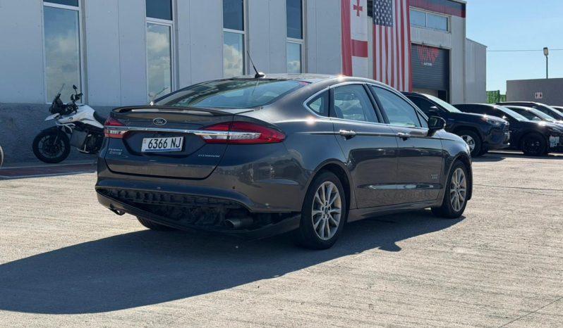 
								Ford Fusion full									
