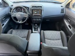 
										Mitsubishi Outlander Sport full									