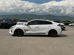 
										Hyundai Ioniq full									
