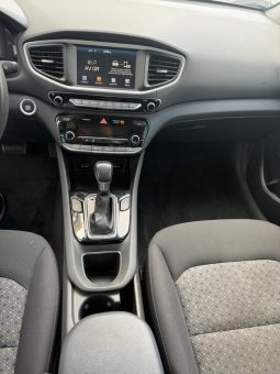
										Hyundai Ioniq full									