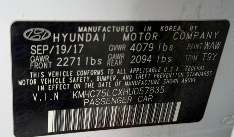 
								Hyundai Ioniq full									