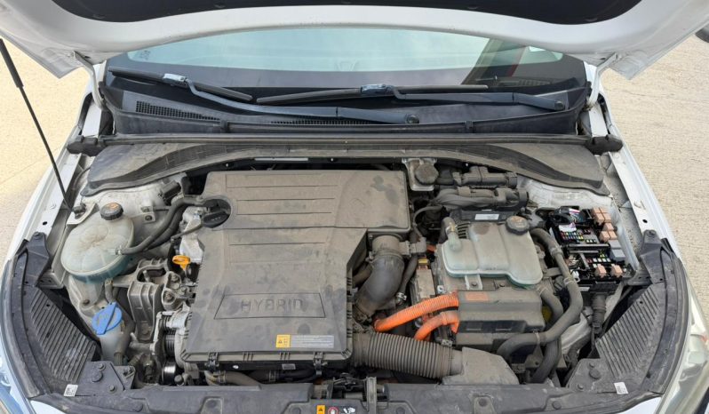 
								Hyundai Ioniq full									