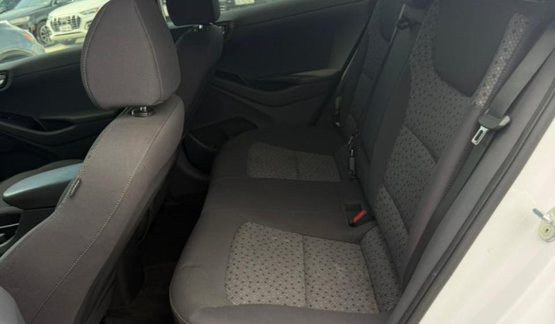 
								Hyundai Ioniq full									