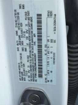 
										Ford Escape full									