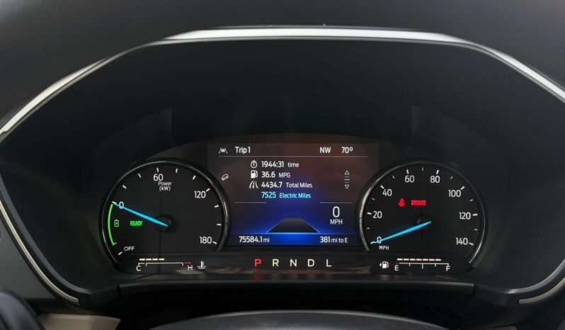 
								Ford Escape full									