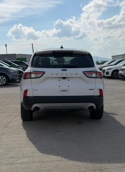 
										Ford Escape full									