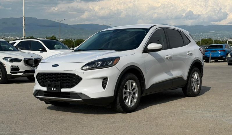 
								Ford Escape full									