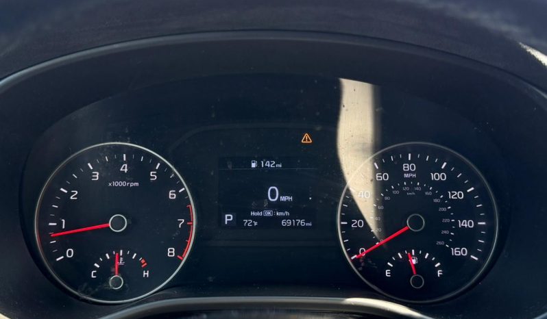 
								KIA Sportage full									