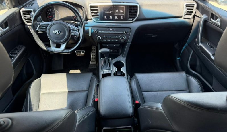 
								KIA Sportage full									