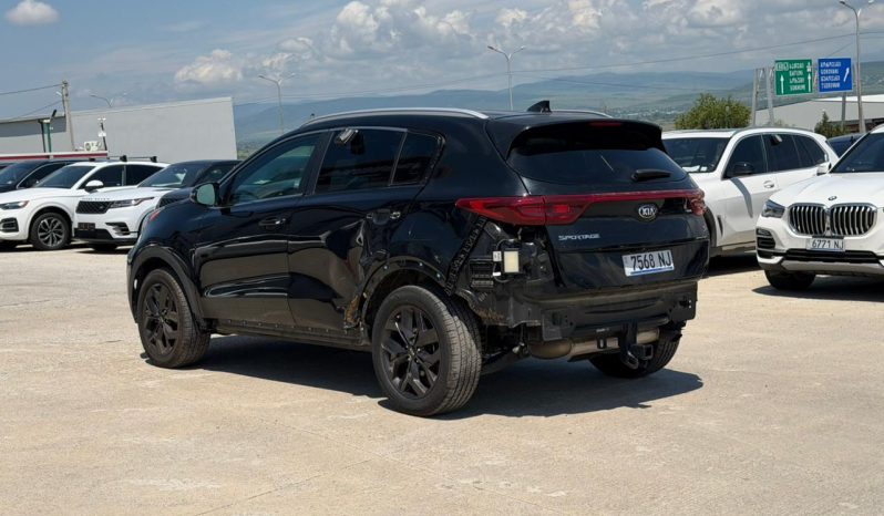 
								KIA Sportage full									