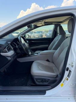
										2021 Toyota Camry full									