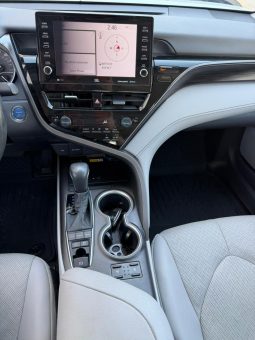 
										2021 Toyota Camry full									