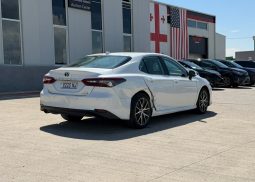 
										2021 Toyota Camry full									
