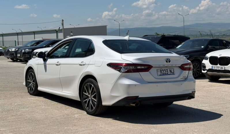 
								2021 Toyota Camry full									