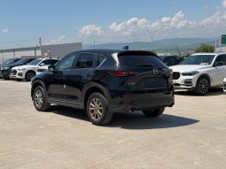 
										2022 Mazda CX-5 full									