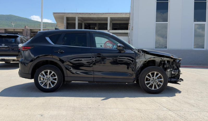 
								2022 Mazda CX-5 full									