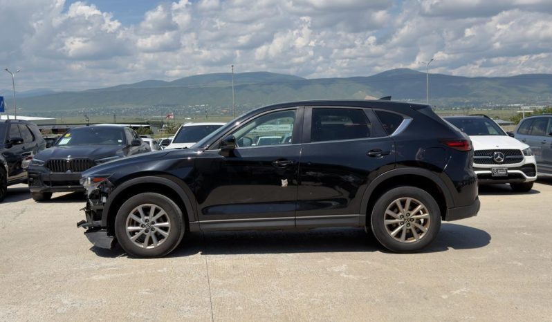 
								2022 Mazda CX-5 full									