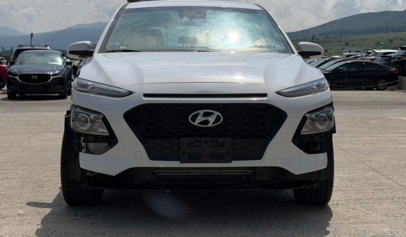 
								Hyundai Kona full									