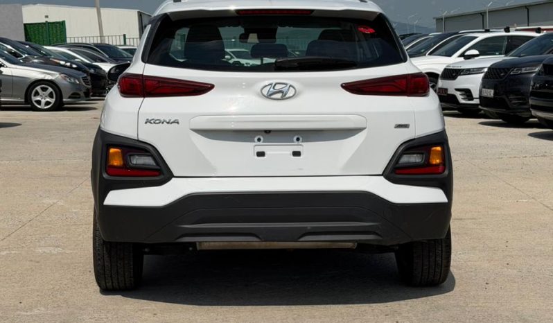 
								Hyundai Kona full									