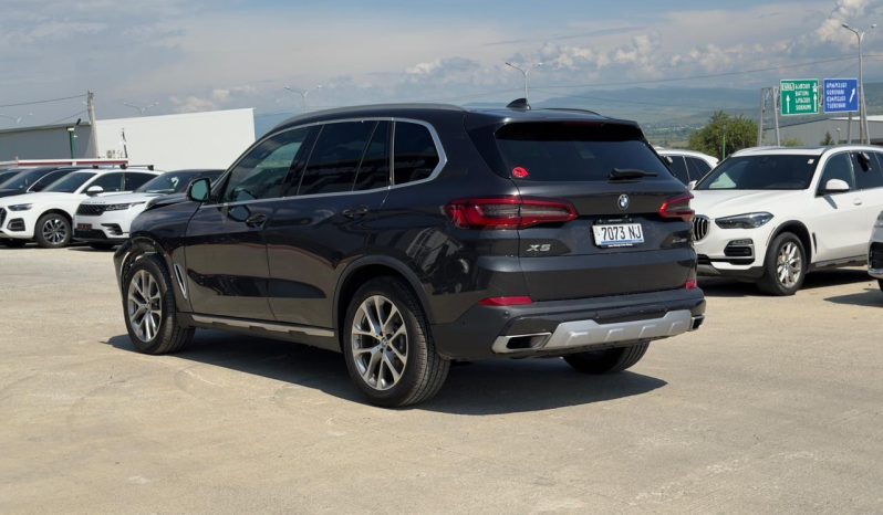 
								BMW X5 full									