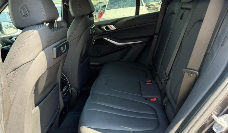 
								BMW X5 full									