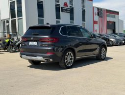 
										BMW X5 full									