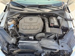 
										Volkswagen Passat full									