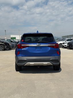
										Kia Seltos full									