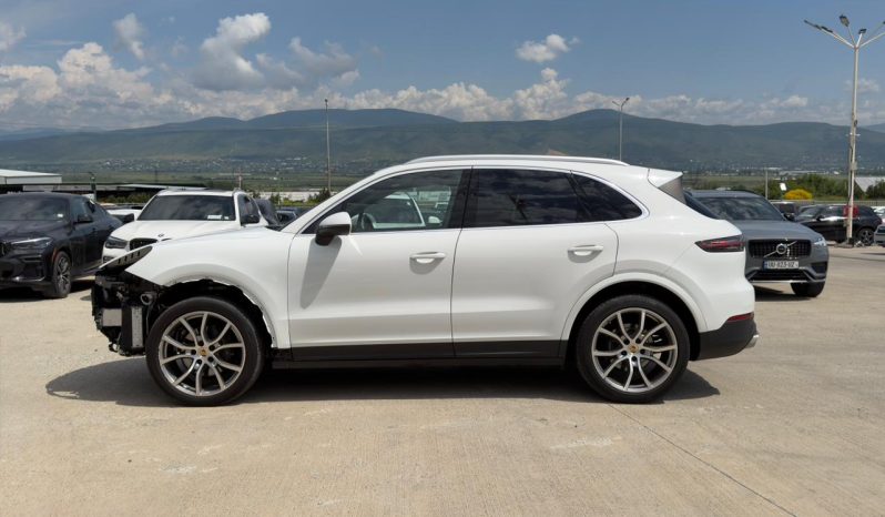 
								2019 Porsche Cayenne full									