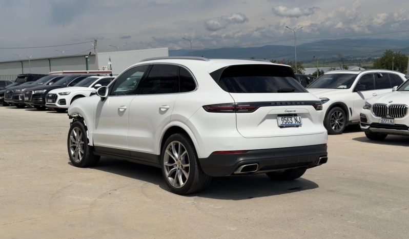
								2019 Porsche Cayenne full									