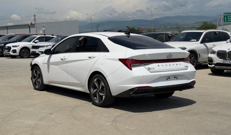 
								Hyundai Elantra full									