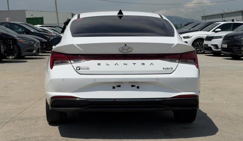 
								Hyundai Elantra full									