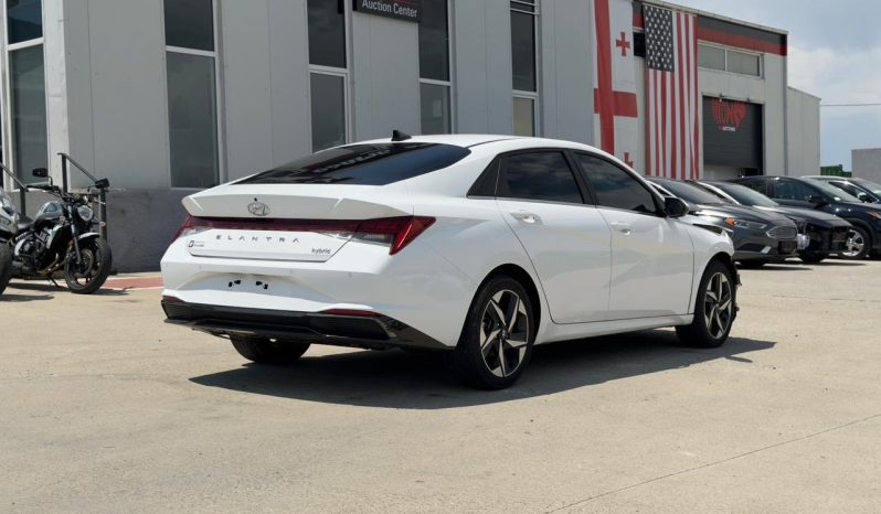 
								Hyundai Elantra full									