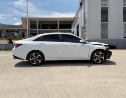 
										Hyundai Elantra full									