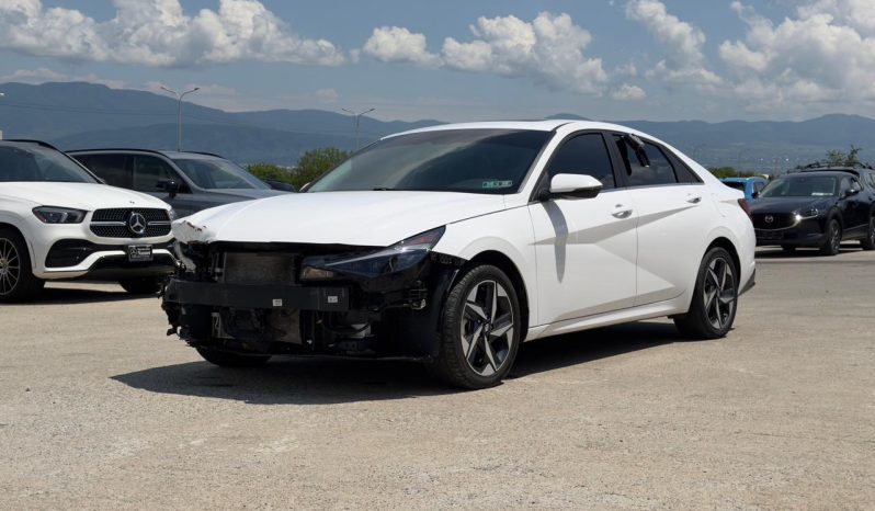 
								Hyundai Elantra full									