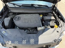 
										2019 Jeep Cherokee full									