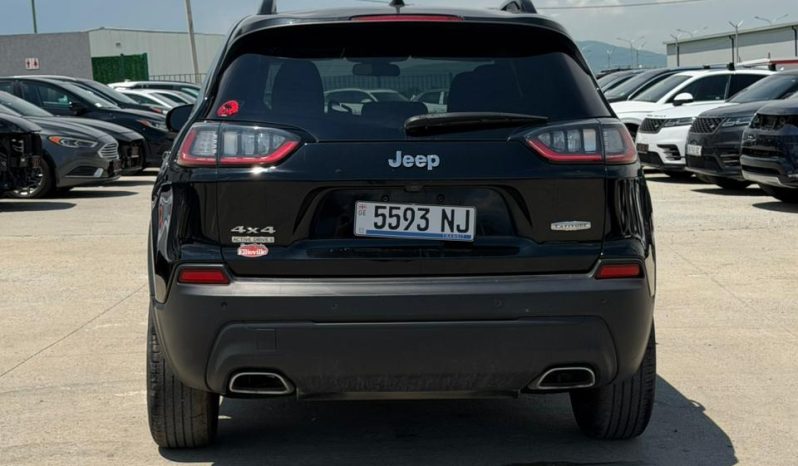 
								2019 Jeep Cherokee full									
