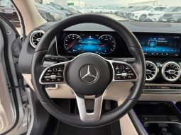 
										Mercedes-Benz GLA-Class full									