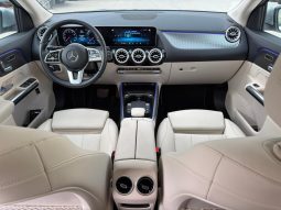 
										Mercedes-Benz GLA-Class full									
